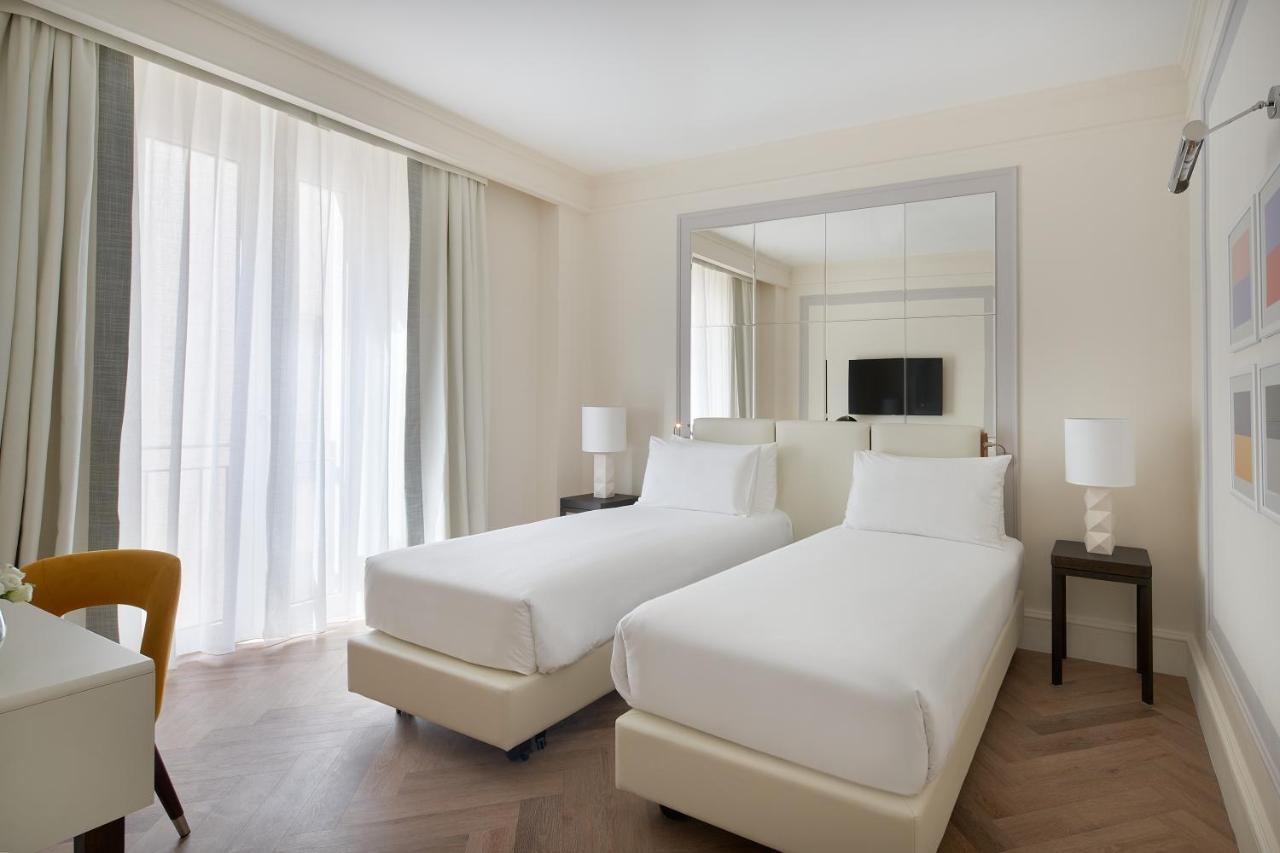 Una Hotels Trastevere Roma Экстерьер фото